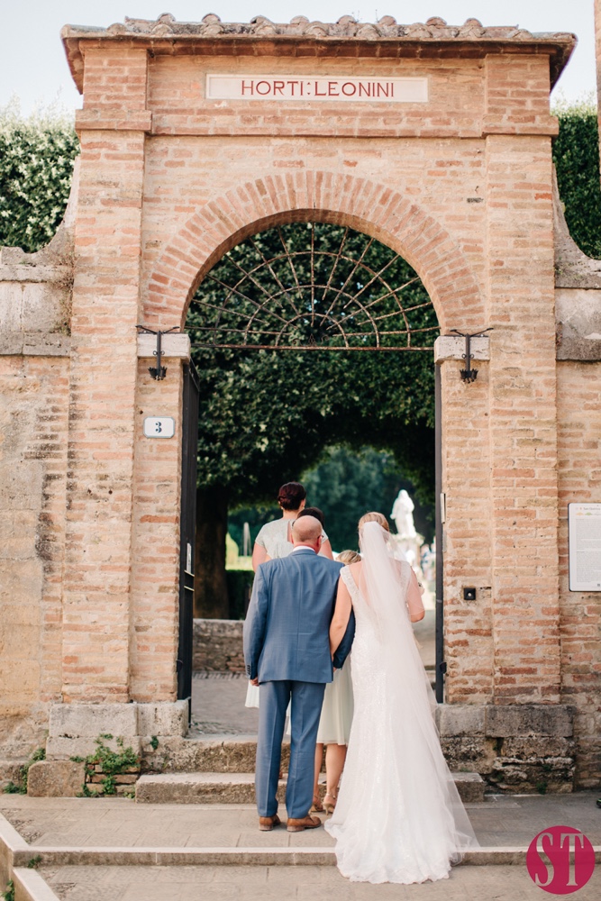 13-super-tuscan-wedding-planners-val-dorcia