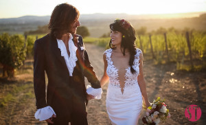 wedding in tuscany vineyard